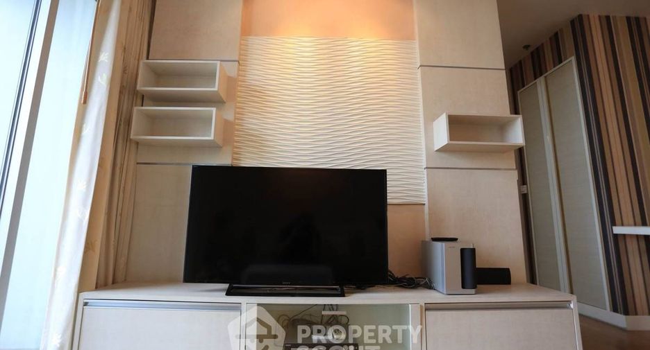 For sale 1 Beds condo in Sathon, Bangkok