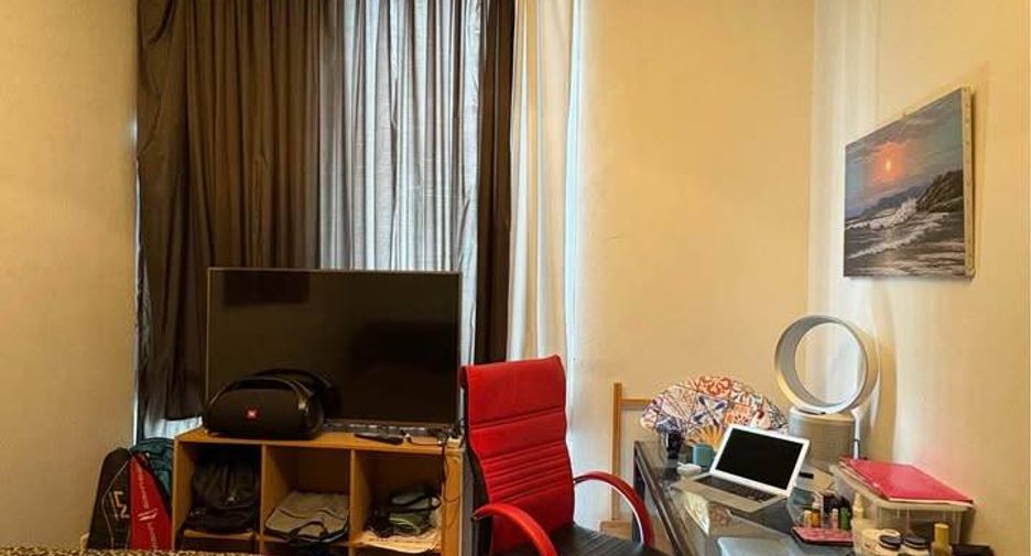 For sale 2 ベッドルーム condo in Watthana, Bangkok
