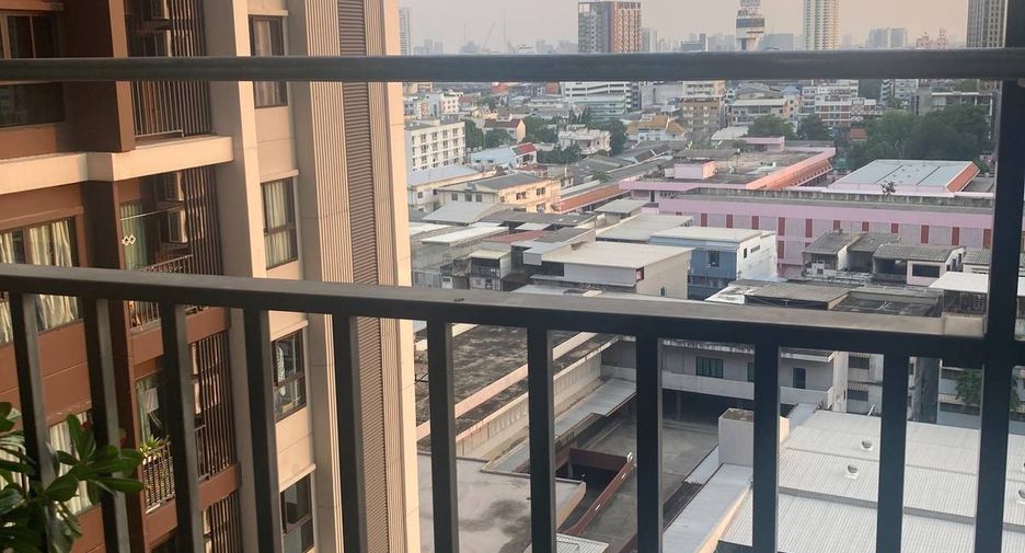 For sale 1 Beds condo in Bang Phlat, Bangkok