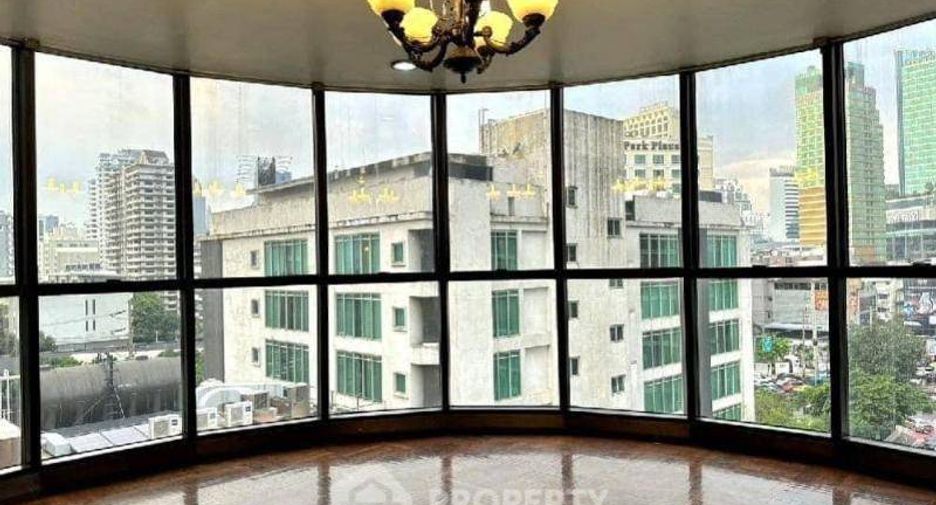 Wohnung zum Kauf mit 3 Zimmer in Khlong Toei, Bangkok