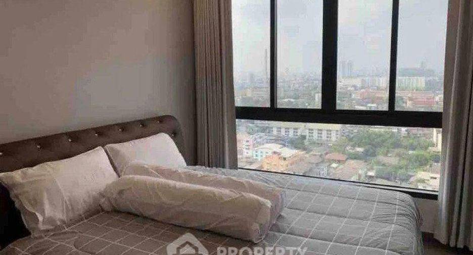For sale 2 ベッドルーム condo in Bang Phlat, Bangkok