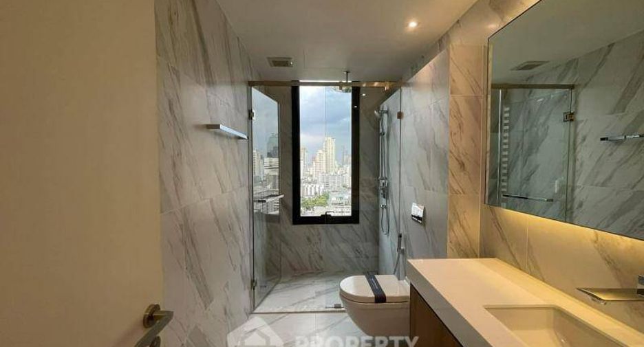 À vendre 2 chambres condo à Khlong Toei, Bangkok