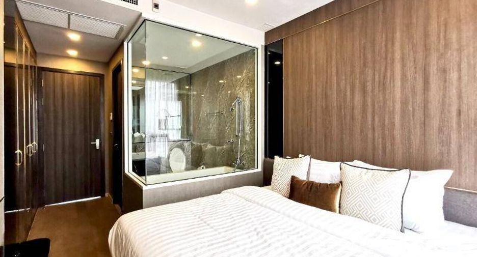 À vendre 2 chambres condo à Khlong Toei, Bangkok