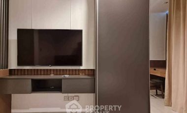 Продажа 1 кровать кондо в Хуаи Кхщанг, Бангкок