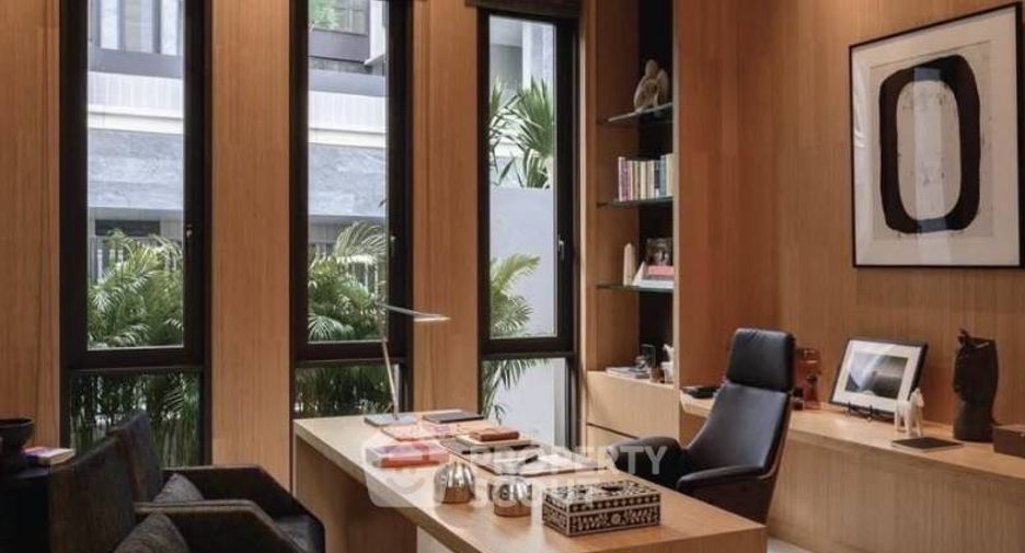 Casa en venta de 5 habitaciones en Suan Luang, Bangkok