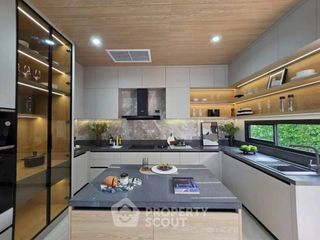 For sale 6 bedrooms villa in Bang Lamung, Chonburi
