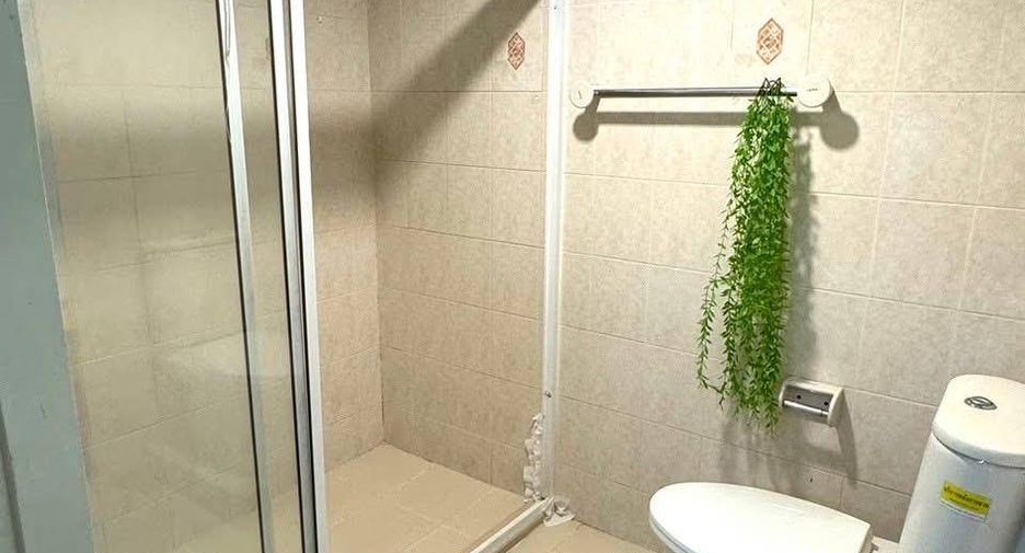 Condo en venta de 1 habitaciones en Khlong Toei, Bangkok