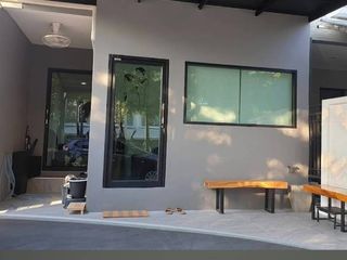 For sale 3 bedrooms townhouse in Bang Kapi, Bangkok