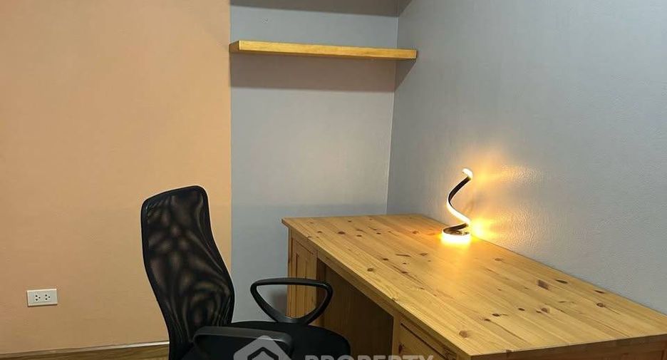 For sale 2 bedrooms condo in Khlong Toei, Bangkok