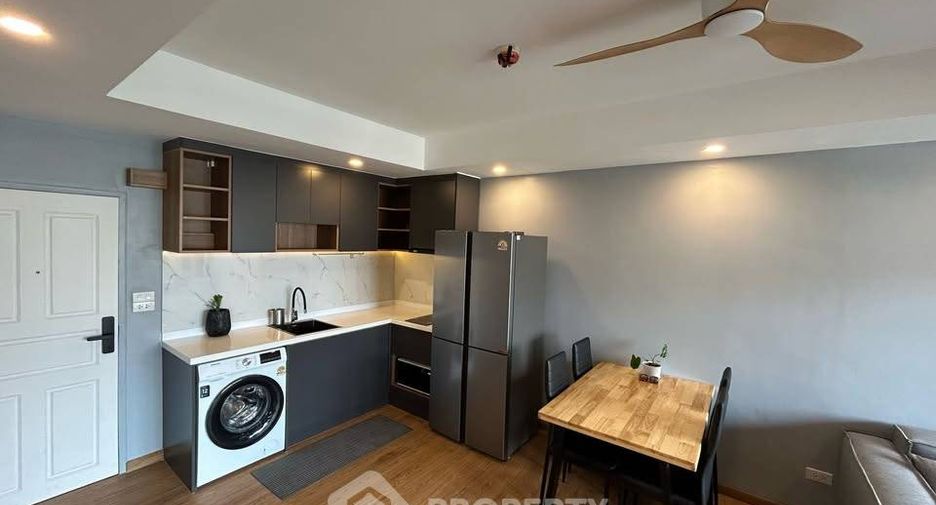 For sale 2 bedrooms condo in Khlong Toei, Bangkok