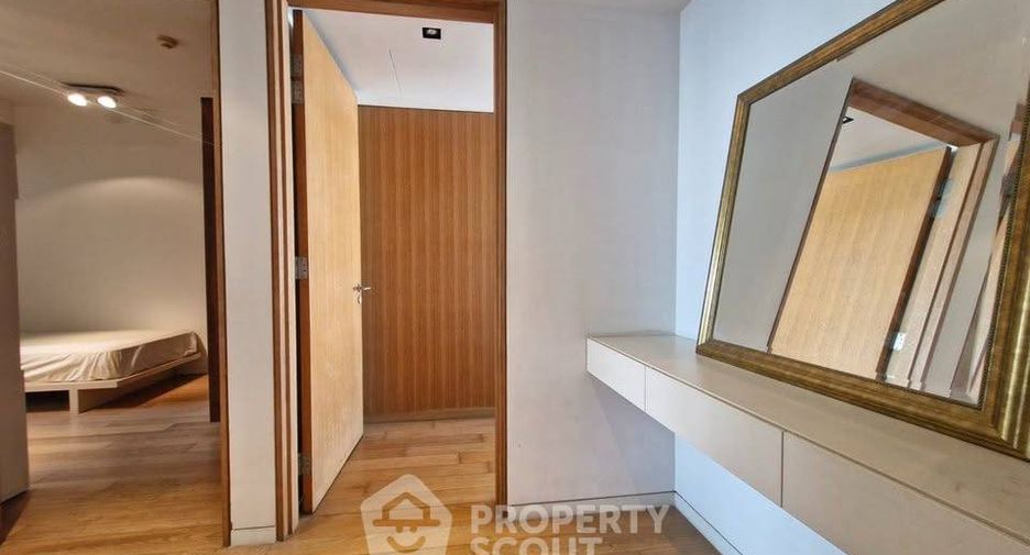 À vendre 2 chambres condo à Sathon, Bangkok