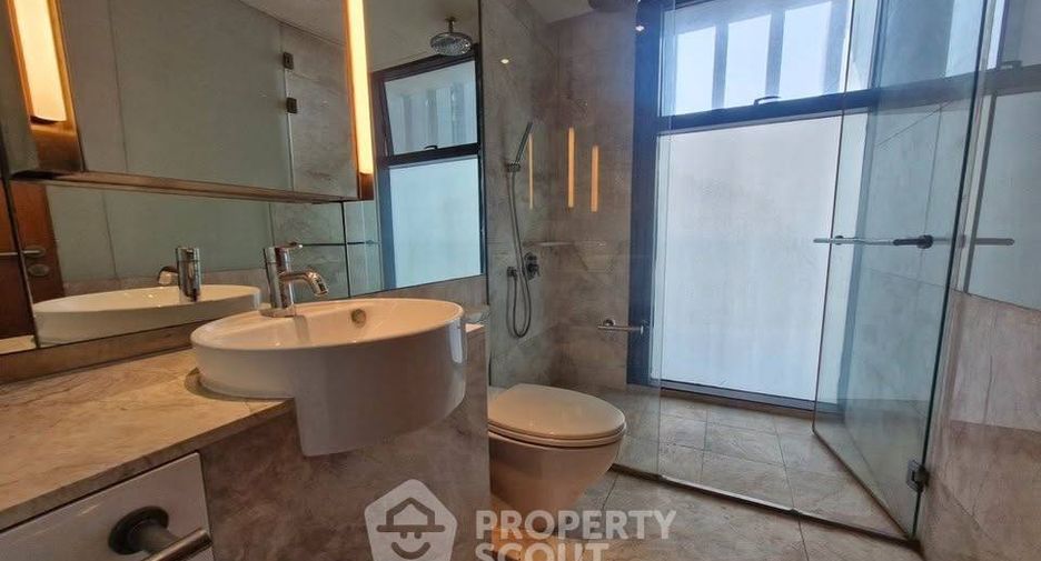 À vendre 2 chambres condo à Sathon, Bangkok