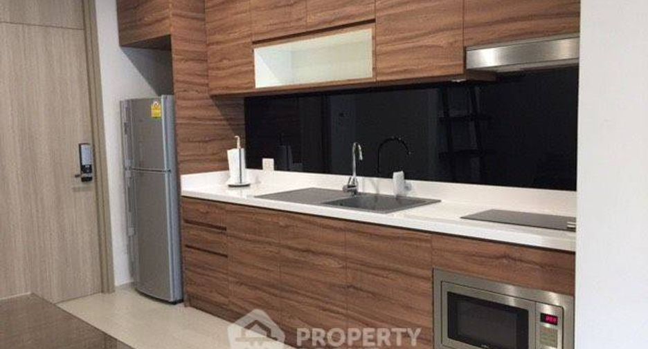 For rent 1 bed condo in Pathum Wan, Bangkok