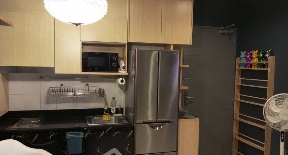 For rent 1 bed condo in Phra Khanong, Bangkok