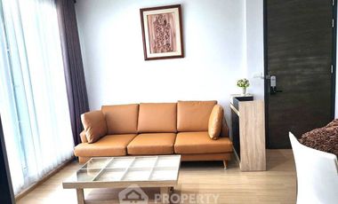 À louer 2 chambres condo à Phra Khanong, Bangkok