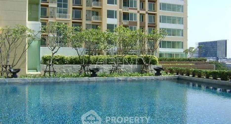 For rent 1 bed condo in Sathon, Bangkok