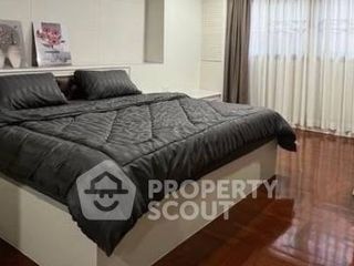For rent 2 bedrooms apartment in Khlong Toei, Bangkok