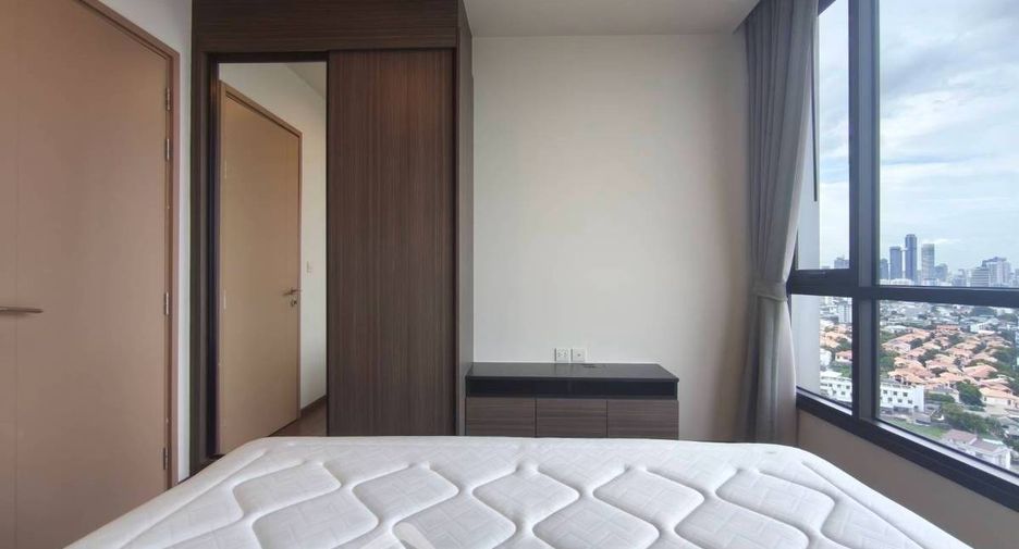 Condo en alquiler de 1 habitaciones en Khlong Toei, Bangkok