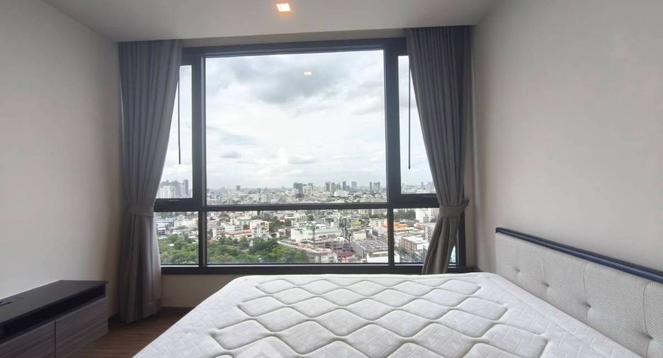 Condo en alquiler de 1 habitaciones en Khlong Toei, Bangkok