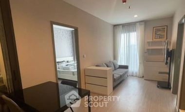 For rent 2 bedrooms condo in Huai Khwang, Bangkok