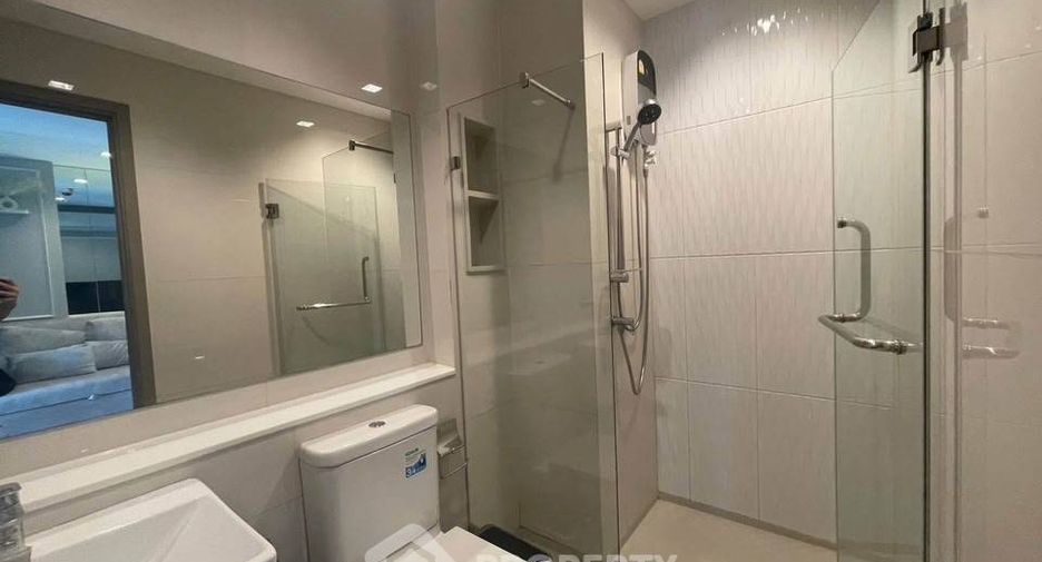 Condo en alquiler de 1 habitaciones en Huai Khwang, Bangkok