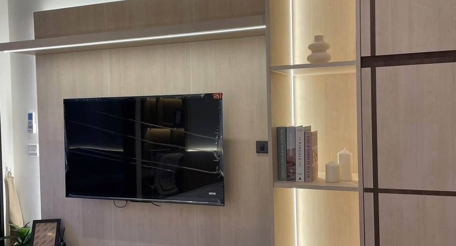 For rent 1 bed condo in Watthana, Bangkok