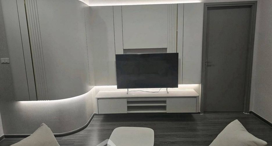 Condo en alquiler de 2 habitaciones en Khlong Toei, Bangkok