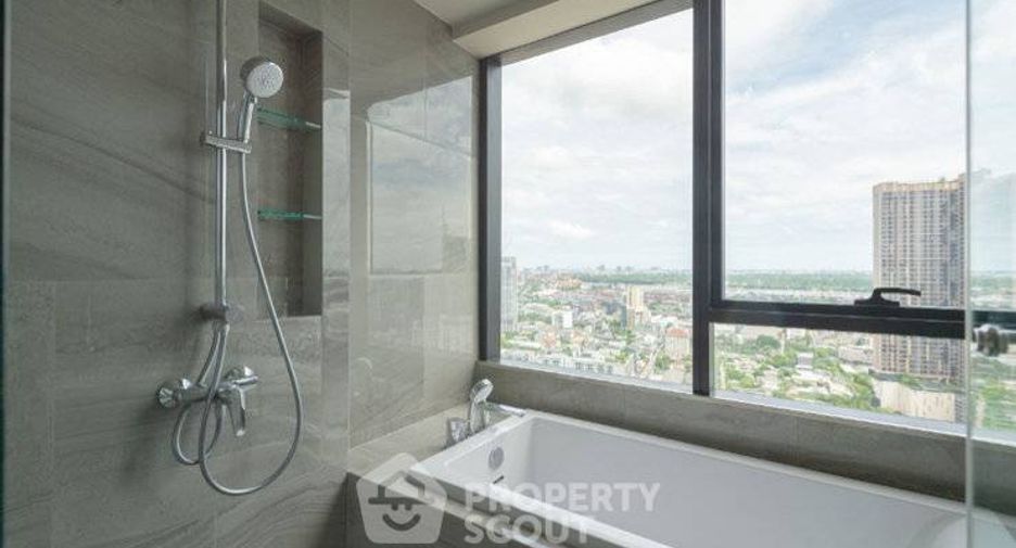 For rent 1 bed condo in Khlong Toei, Bangkok
