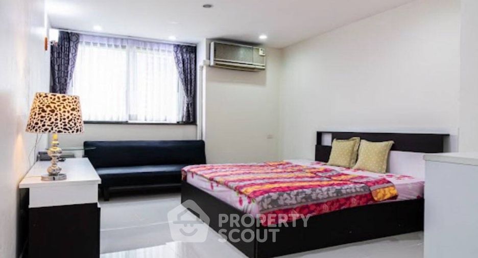 For rent 3 ベッドルーム condo in Khlong Toei, Bangkok