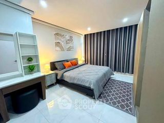 For rent 3 ベッドルーム condo in Huai Khwang, Bangkok