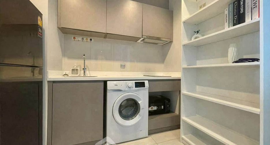Condo en alquiler de 1 habitaciones en Huai Khwang, Bangkok