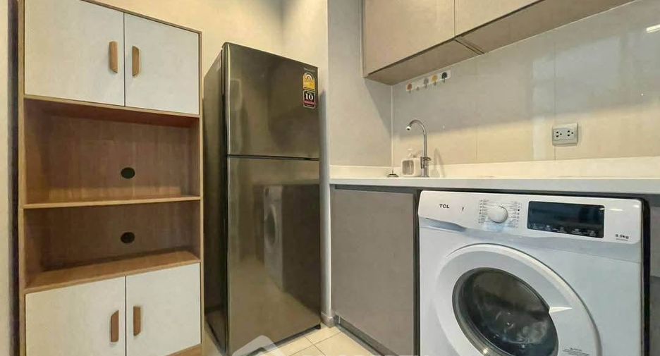 Condo en alquiler de 1 habitaciones en Huai Khwang, Bangkok