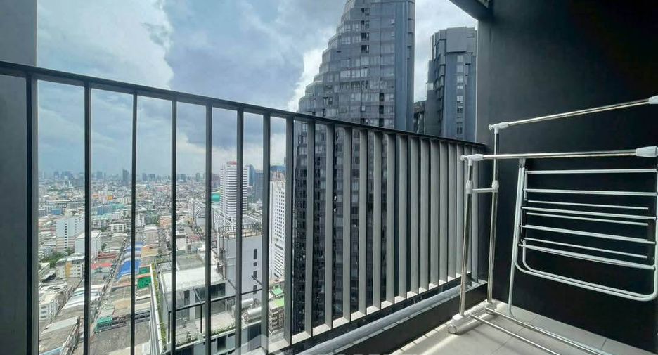 Condo en alquiler de 1 habitaciones en Huai Khwang, Bangkok