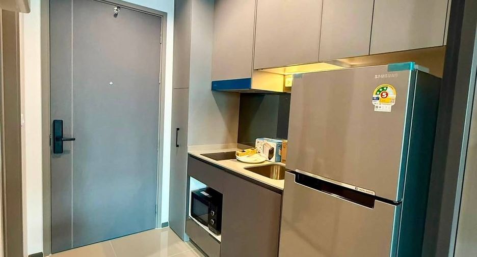 Condo en alquiler de 1 habitaciones en Khlong Toei, Bangkok