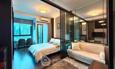 Condo en alquiler de 1 habitaciones en Khlong Toei, Bangkok