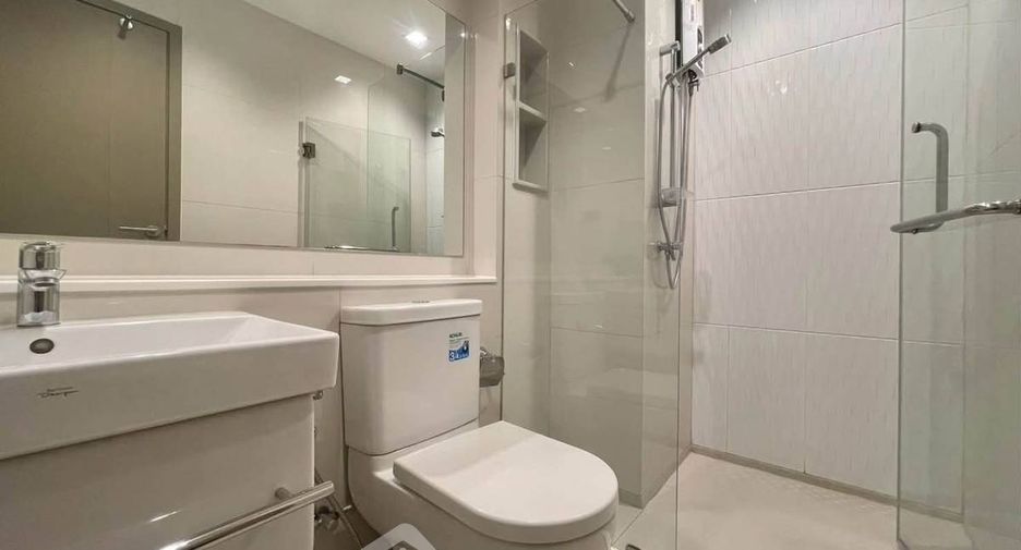 À louer 1 chambre condo à Huai Khwang, Bangkok