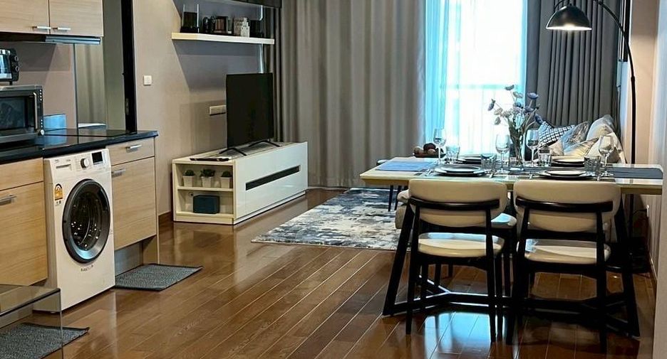 Condo en alquiler de 2 habitaciones en Pathum Wan, Bangkok