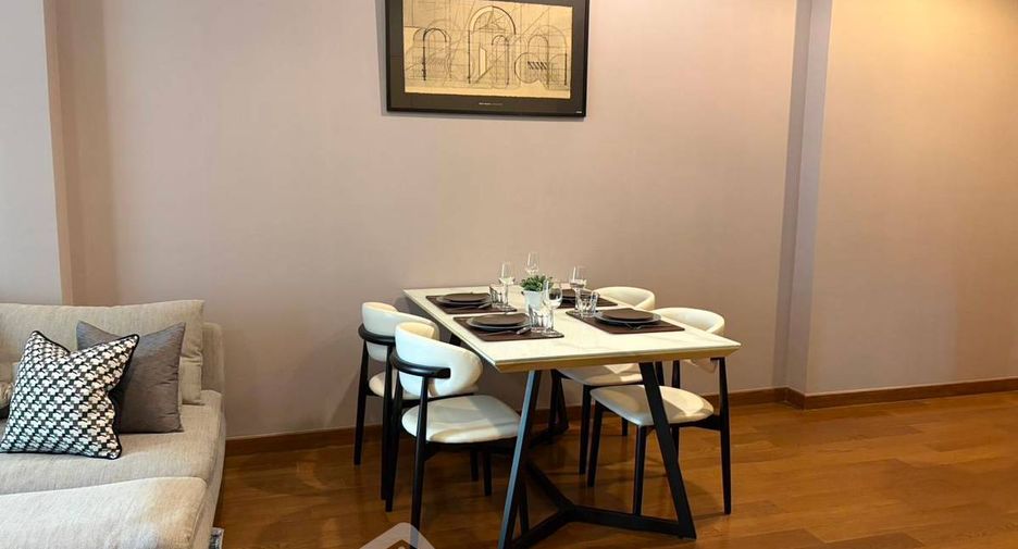 Condo en alquiler de 2 habitaciones en Pathum Wan, Bangkok
