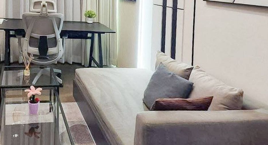 Condo en alquiler de 1 habitaciones en Bang Rak, Bangkok