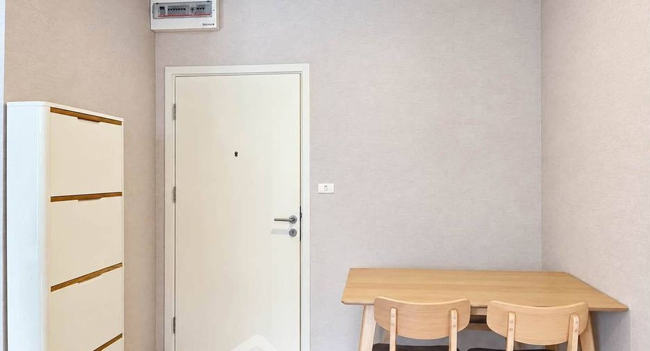 For rent 2 bedrooms condo in Bang Phlat, Bangkok