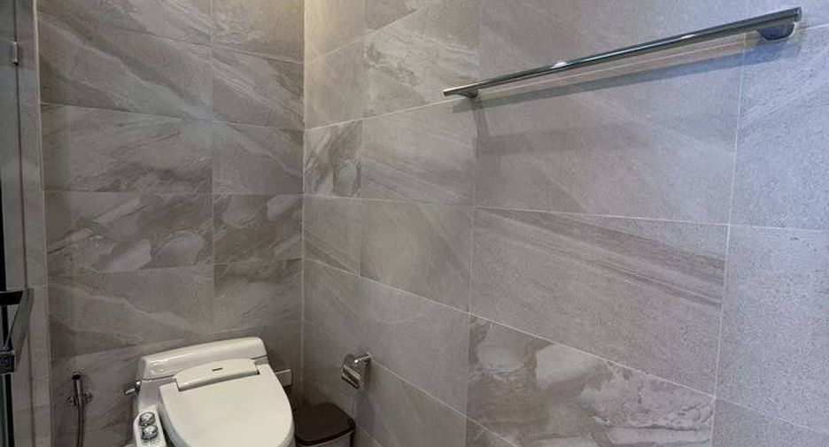 For rent 2 bedrooms condo in Si Racha, Chonburi