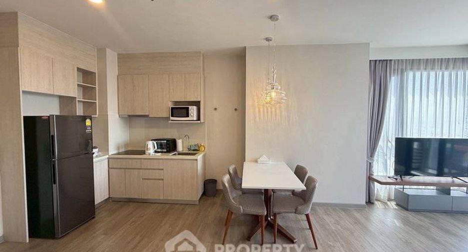 For rent 2 bedrooms condo in Si Racha, Chonburi