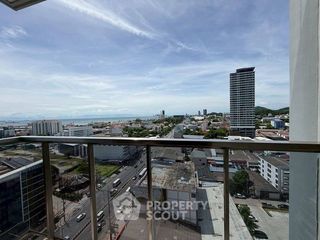 Condo en alquiler de 2 habitaciones en Si Racha, Chonburi