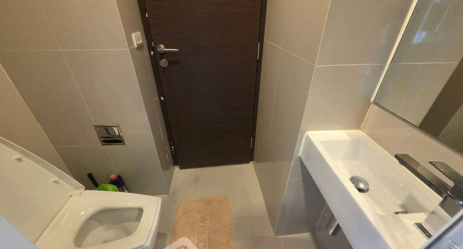 For rent 1 bed condo in Sathon, Bangkok