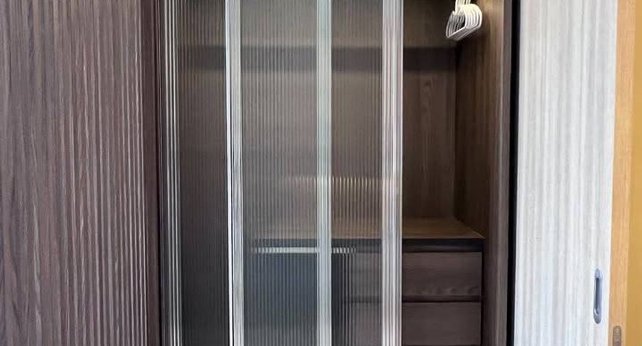 For rent 1 bed condo in Pathum Wan, Bangkok