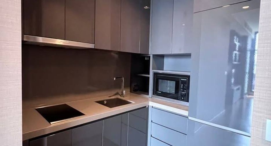 For rent 1 bed condo in Sathon, Bangkok