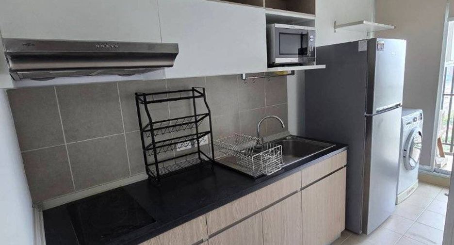 For rent 2 ベッドルーム condo in Huai Khwang, Bangkok