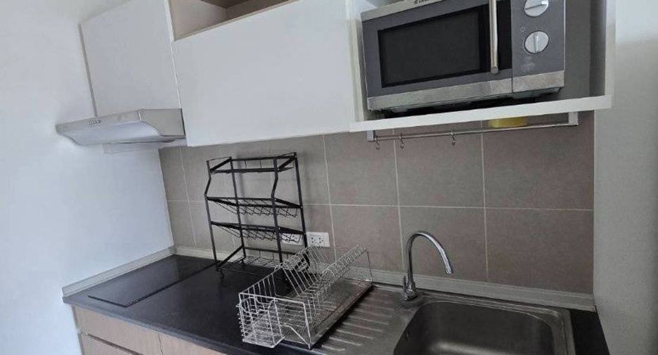 For rent 2 ベッドルーム condo in Huai Khwang, Bangkok