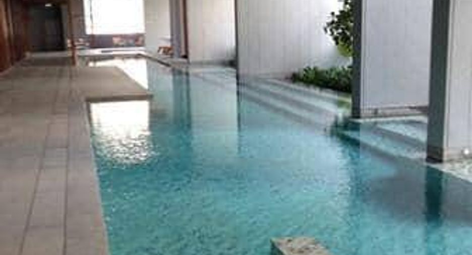 Condo en alquiler de 1 habitaciones en Phra Khanong, Bangkok
