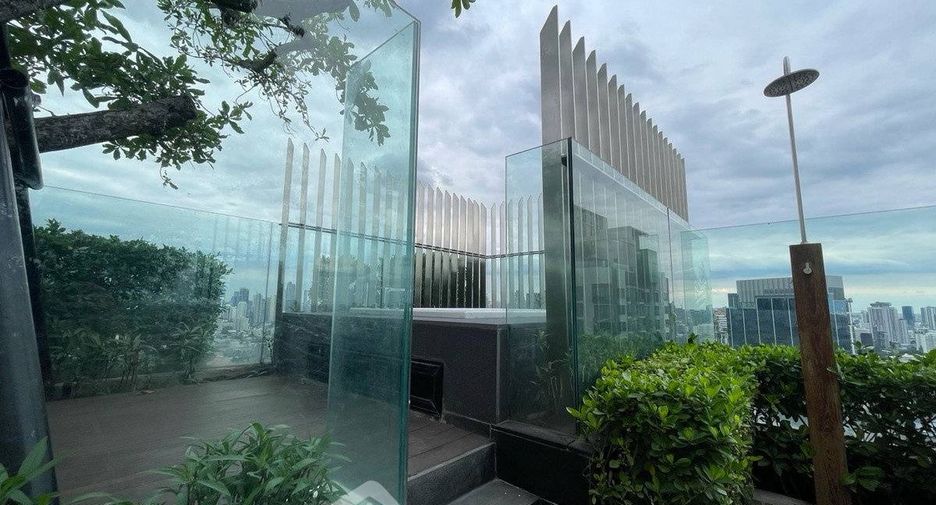Condo en alquiler de 2 habitaciones en Khlong Toei, Bangkok